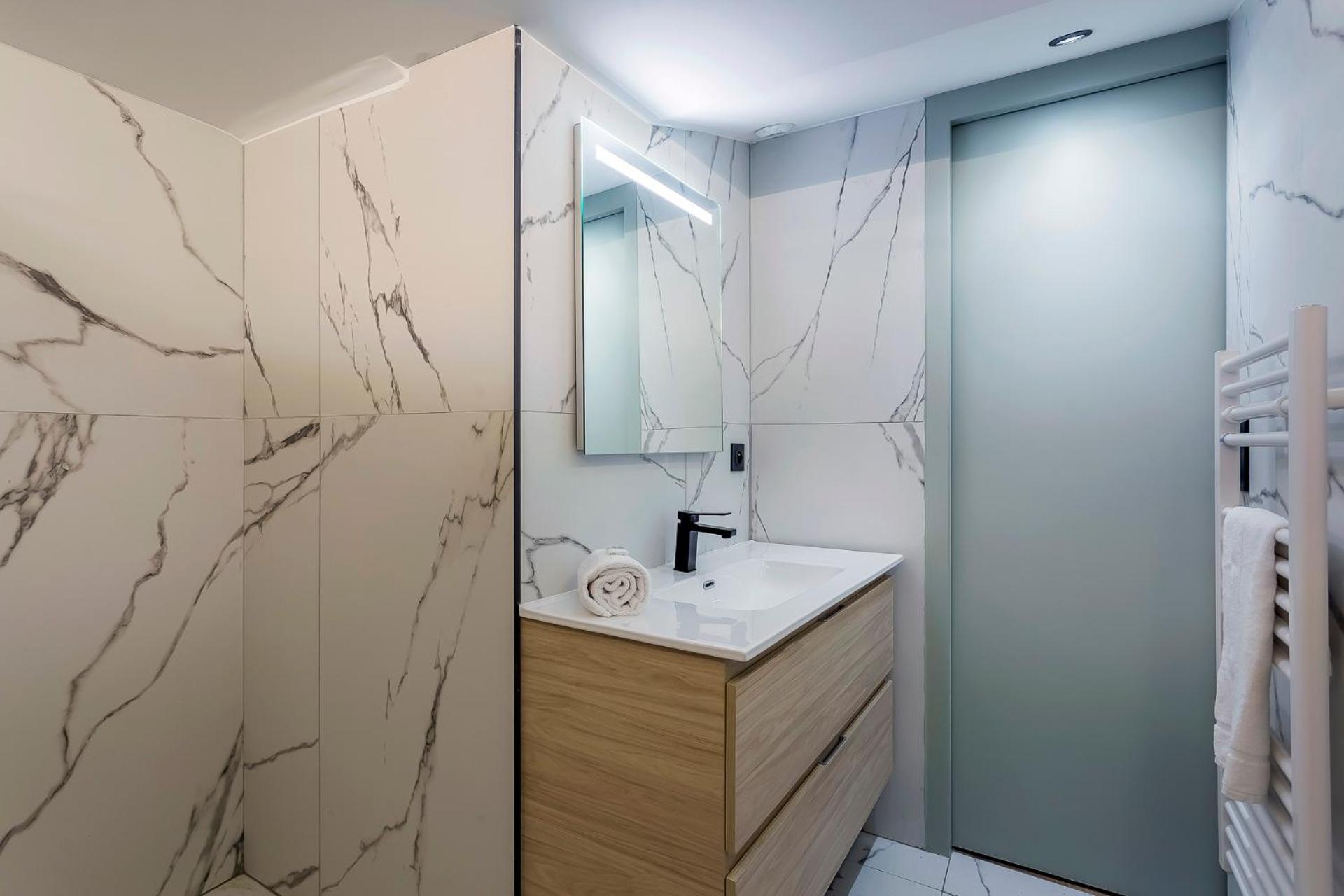 Suite Romantique Balneo Centre Ліон Екстер'єр фото